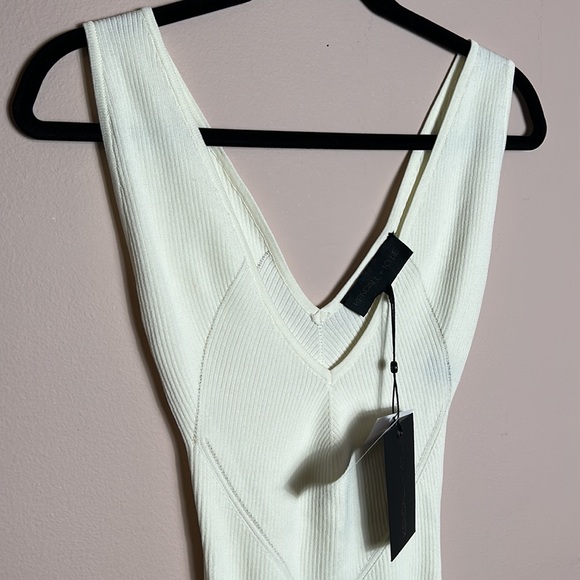 Kendall + Kylie Ivory Ribbed Bodycon Tank Top size S- NWT - Picture 5 of 14